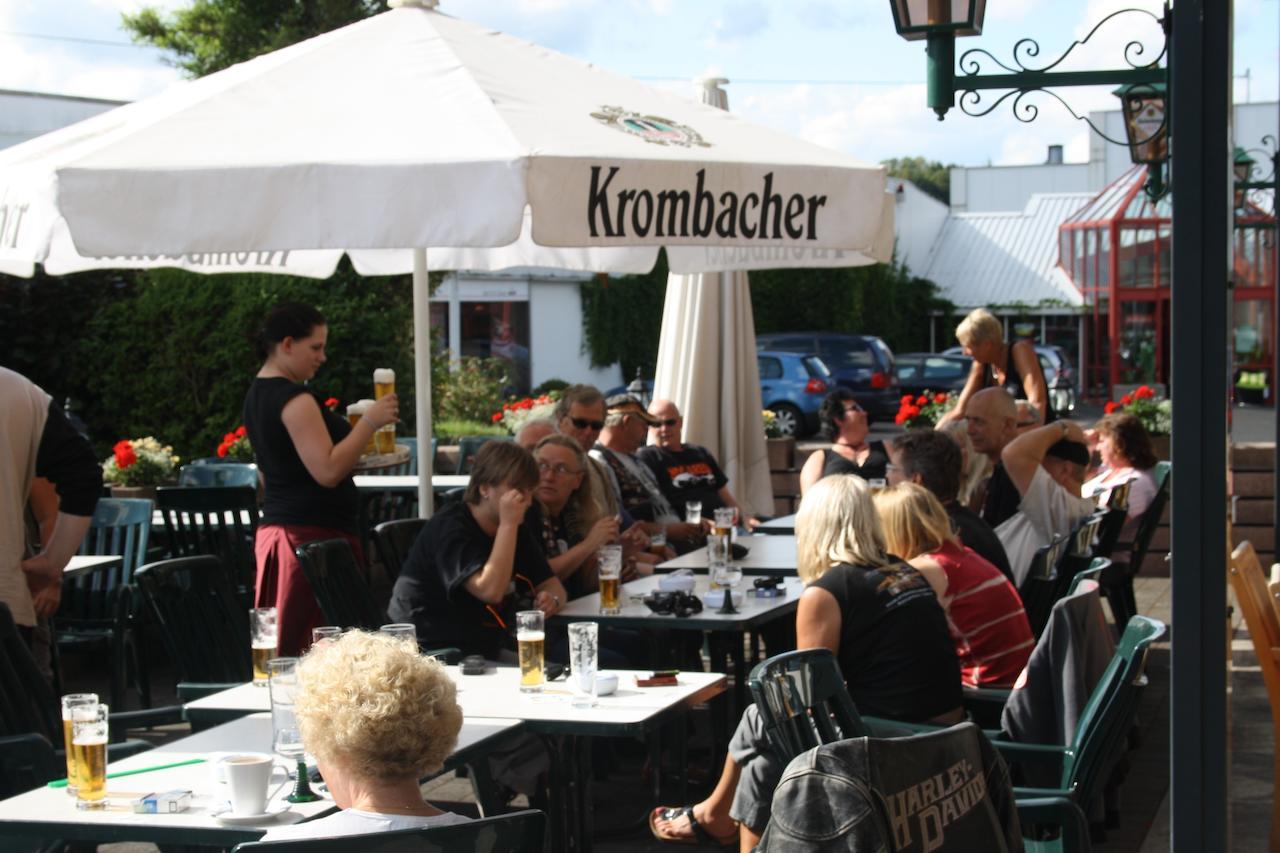 Gasthaus Zur Quelle Bad Marienberg Exteriér fotografie